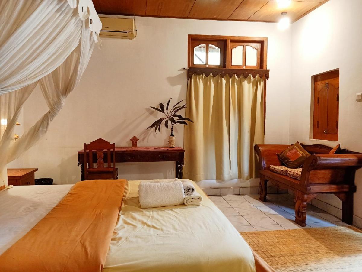 Binaria Museum Hotel Lovina Exterior foto