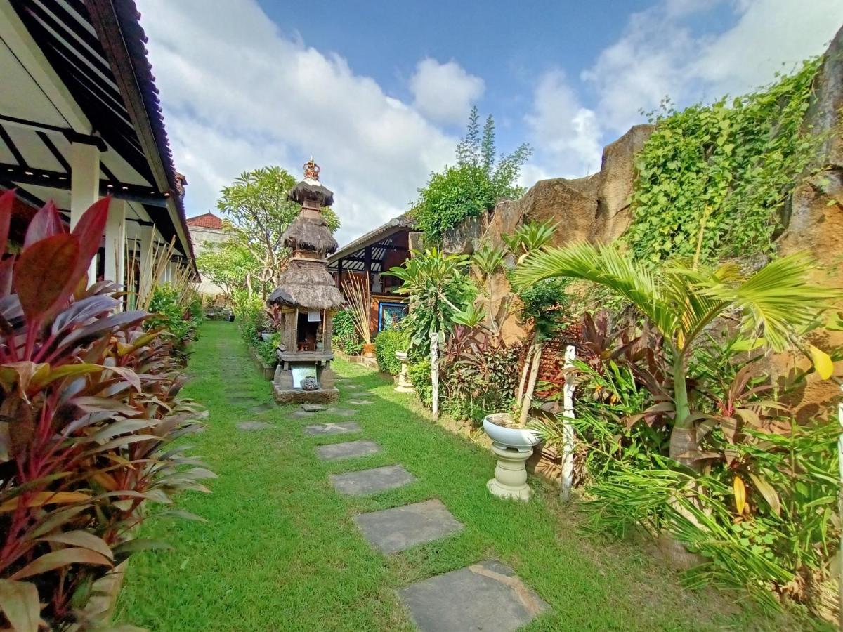 Binaria Museum Hotel Lovina Exterior foto